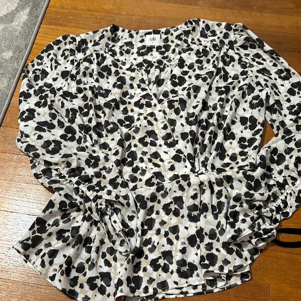 CAbi Monochrome Spotted Blouse